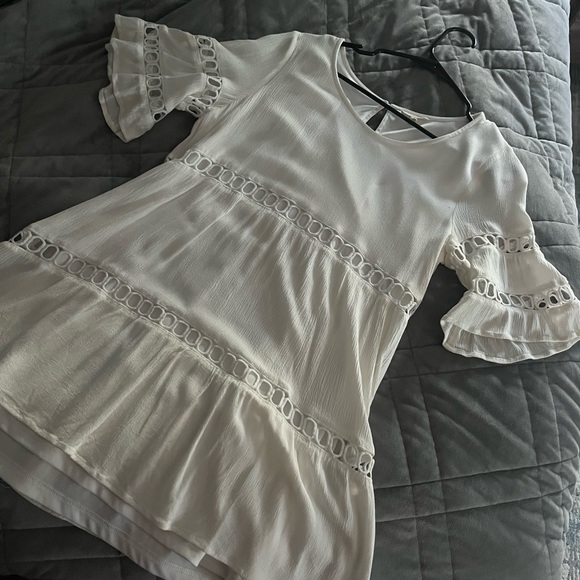 White Flowy Summer Dress - Picture 2 of 3